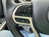 Thumbnail of 2018 Billet Silver Metallic Clearcoat Jeep Cherokee