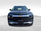 Thumbnail of 2025 Mosaic Black Metallic Chevrolet Trailblazer