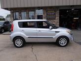 Thumbnail of 2013 Bright Silver Metallic Kia Soul