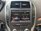 Thumbnail of 2015 White Platinum Metallic Tri-Coat Lincoln MKC