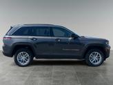 Thumbnail of 2025 Baltic Gray Metallic Clearcoat Jeep Grand Cherokee