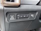 Thumbnail of 2025 Interstellar White GMC HUMMER EV SUV