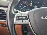 Thumbnail of 2024 Glacial White Pearl Kia Telluride