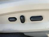 Thumbnail of 2012 White Platinum Clearcoat Metallic Ford Edge