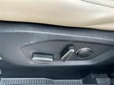 Thumbnail of 2015 White Platinum Ford Edge
