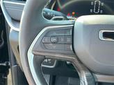Thumbnail of 2025 Diamond Black Crystal Pearlcoat Jeep Grand Cherokee L