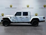 Thumbnail of 2022 Bright White Clearcoat Jeep Gladiator