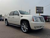 Photo of 2008 White Cadillac Escalade EXT