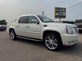 Thumbnail of 2008 White Cadillac Escalade EXT