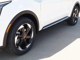 Thumbnail of 2025 Snow White Pearl Kia Sorento Hybrid