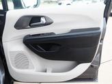 Thumbnail of 2021 Granite Crystal Clearcoat Metallic Chrysler Pacifica