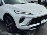 Thumbnail of 2025 White Frost Tricoat Buick Envision