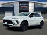 Photo of 2025 White Frost Tricoat Buick Envision