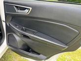 Thumbnail of 2021 White Ford Edge