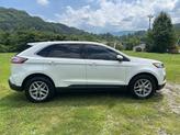 Thumbnail of 2021 White Ford Edge