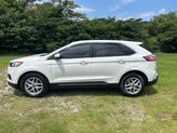 Thumbnail of 2021 White Ford Edge