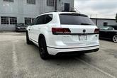 Thumbnail of 2023 Opal White Pearl Effect Volkswagen Atlas