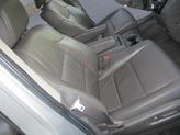 Thumbnail of 2013 Alabaster Silver Metallic Honda Odyssey