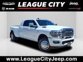 Photo of 2025 Bright White Clearcoat RAM 3500
