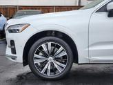 Thumbnail of 2022 Crystal White Metallic Volvo XC60