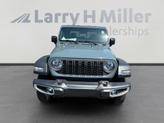 Thumbnail of 2025 Anvil Clearcoat Jeep Gladiator