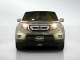 Thumbnail of 2009 Gold Honda Pilot
