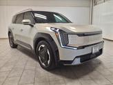 Photo of 2024 Ivory Silver Kia EV9