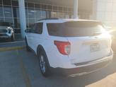 Thumbnail of 2020 Oxford White Ford Explorer