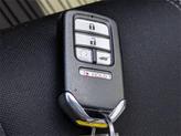 Thumbnail of 2021 Platinum White Pearl Honda Civic