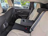 Thumbnail of 2017 Bright White Clearcoat Jeep Cherokee