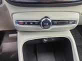 Thumbnail of 2020 Ice White Volvo XC40