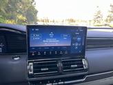 Thumbnail of 2023 Silver Radiance Metallic Clearcoat Lincoln Navigator