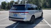 Thumbnail of 2023 Silver Radiance Metallic Clearcoat Lincoln Navigator