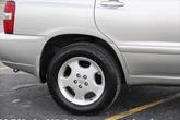 Thumbnail of 2005 Millenium Silver Metallic Toyota Highlander