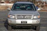 Thumbnail of 2005 Millenium Silver Metallic Toyota Highlander