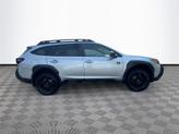 Thumbnail of 2022 Ice Silver Metallic Subaru Outback