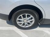 Thumbnail of 2022 Silver Ice Metallic Chevrolet Equinox