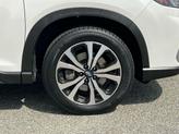 Thumbnail of 2021 Crystal White Pearl Subaru Forester