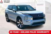 Photo of 2025 White Diamond Mitsubishi Outlander