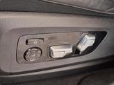 Thumbnail of 2020 Black Sapphire Metallic BMW X6