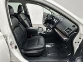 Thumbnail of 2019 Crystal White Pearl Subaru Outback