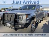 Thumbnail of 2022 Iconic Silver Metallic Ford F-350