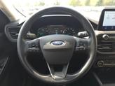 Thumbnail of 2021 Oxford White Ford Escape