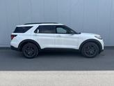 Thumbnail of 2025 Star White Metallic Tri-Coat Ford Explorer