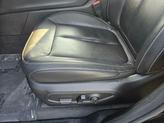 Thumbnail of 2022 Diamond Black Crystal Pearlcoat Jeep Grand Cherokee L