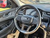 Thumbnail of 2022 Diamond Black Crystal Pearlcoat Jeep Grand Cherokee L