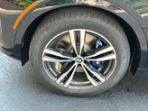 Thumbnail of 2026 Carbon Black Metallic BMW X7