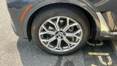 Thumbnail of 2022 Arctic Grey Metallic BMW X7