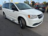Thumbnail of 2017 White Dodge Grand Caravan