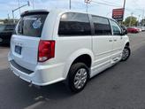 Thumbnail of 2017 White Dodge Grand Caravan